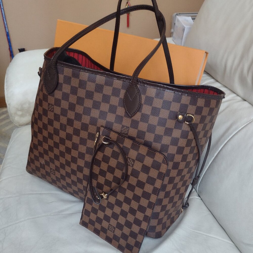 💋💋 💯% Authentic Louis Vuitton Neverfull GM Full Set